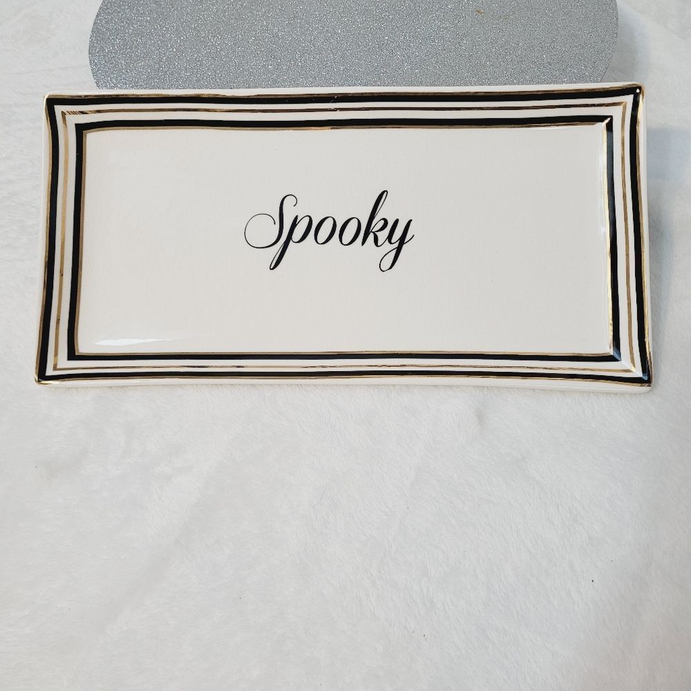 Terramoto Ceramic Halloween Spooky Serving Tray Platter White Black Gold Stripes